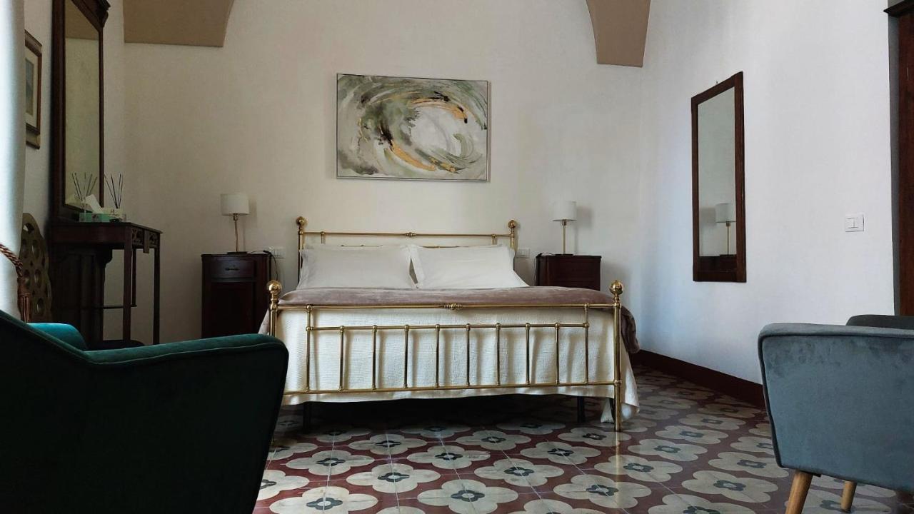 Palazzo Megha Suite & Breakfast Palmariggi 외부 사진